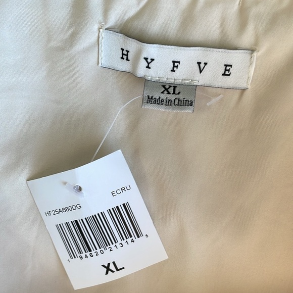 HYFVE Quilted Button Down Mini Skirt - Picture 4 of 4